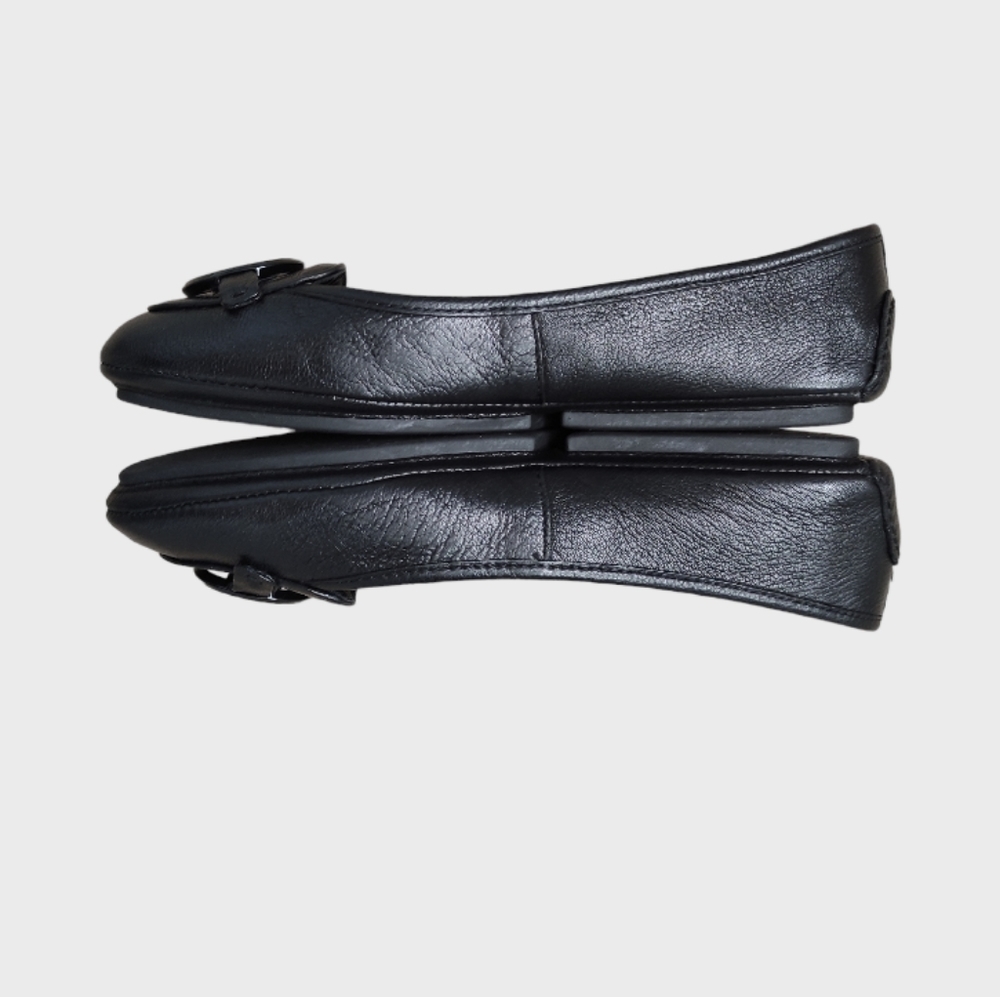 Michael Michael Kors Lillie Moccasins - Picture 6 of 10